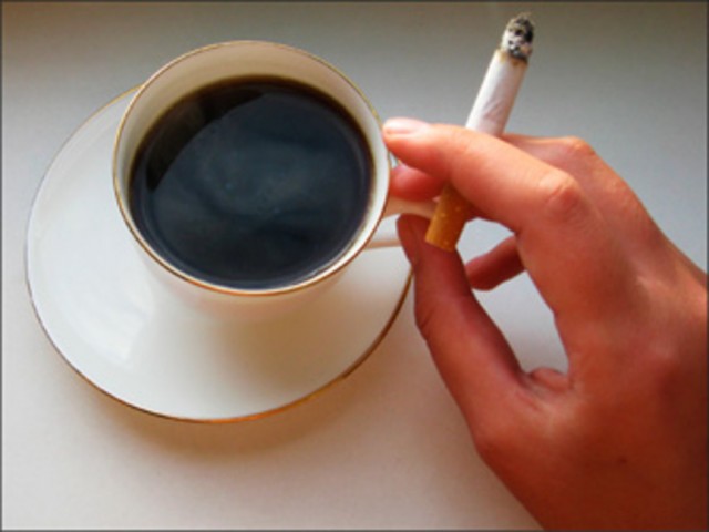kofe-sigarety-i-golovnaya-bol-38045-large