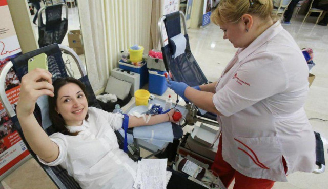 сдать кровь за деньги в москве 2021